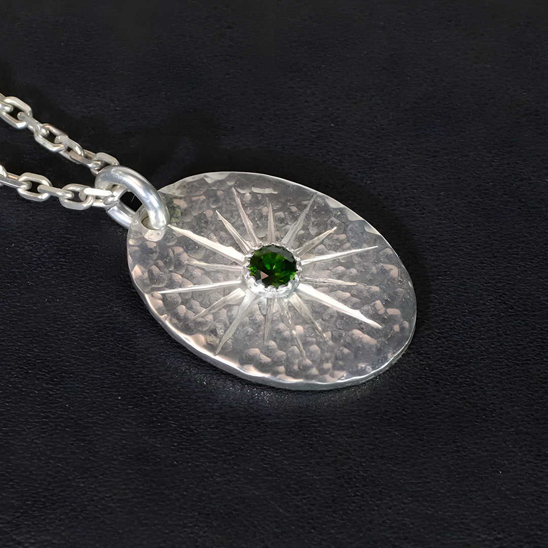 Cosmic Heart Oval Diopside Silver Pendant