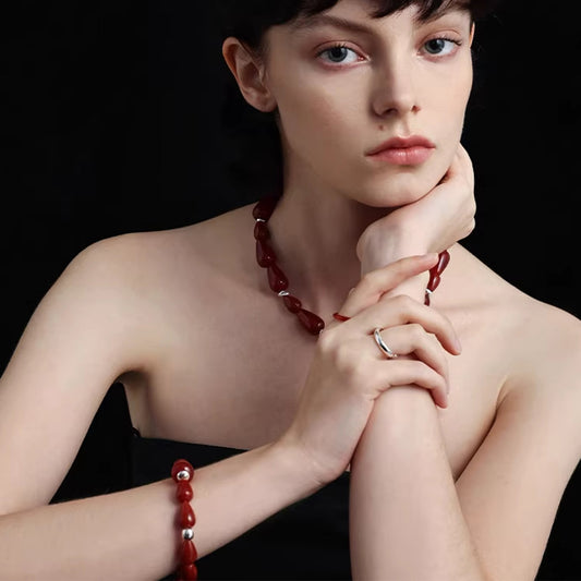 Minimalist Gradient Red Onyx Bead Choker Jewelry Set