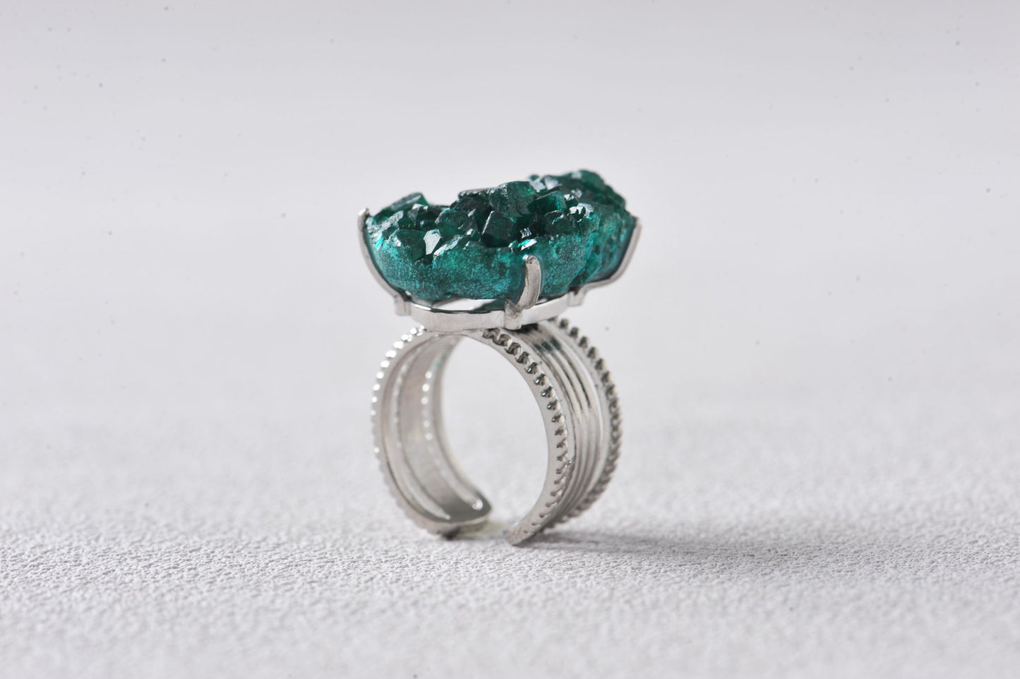 Emerald-Glow Raw Dioptase Cluster Ring