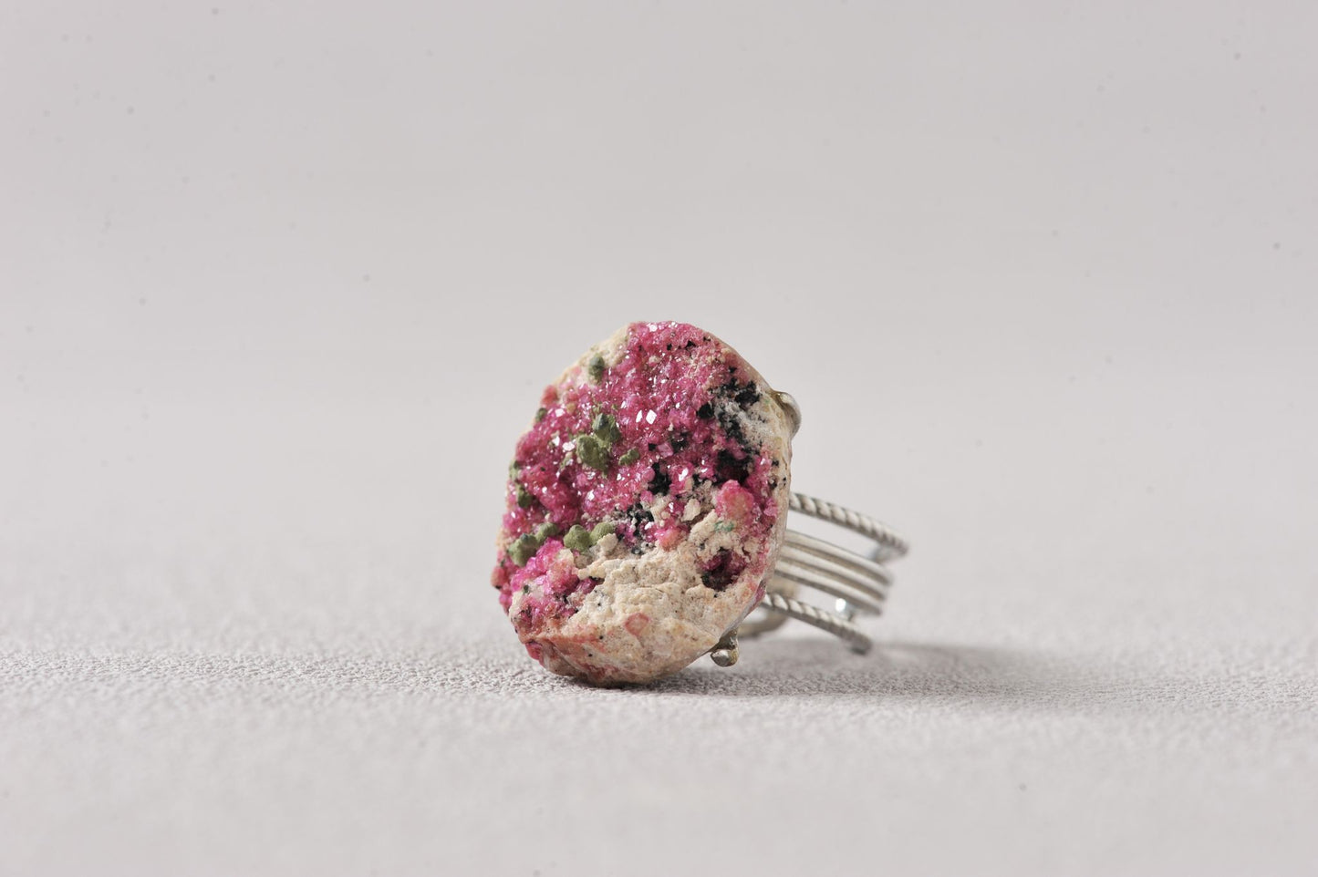 Mystic Bloom Cobalto Calcite With Malachite Ring