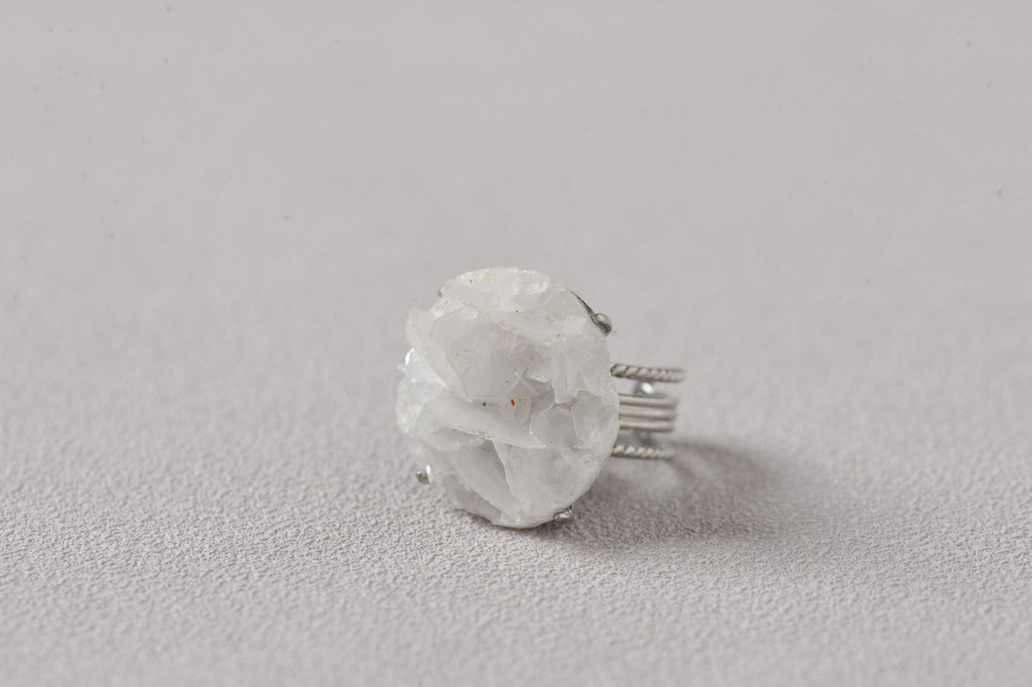 White Rose Bloom Muscovite Mica Ring