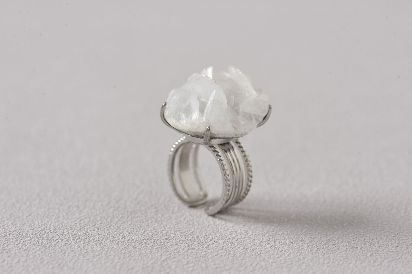 White Rose Bloom Muscovite Mica Ring