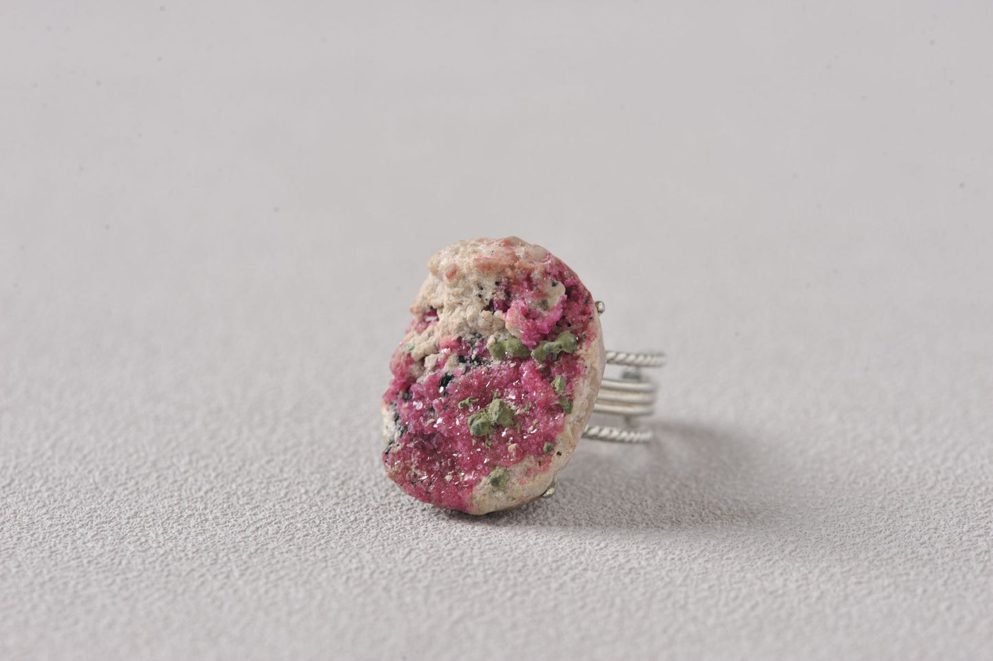Mystic Bloom Cobalto Calcite With Malachite Ring