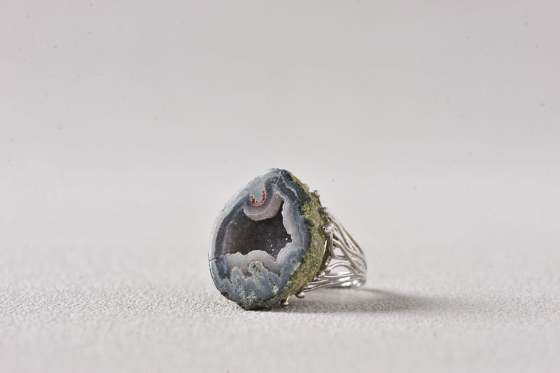 Inner Universe Amplifier Agate Geode Ring