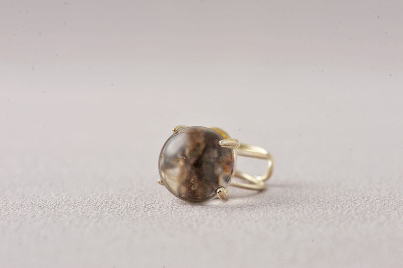 Intuition-Enhancing Phantom Quartz Sphere Ring