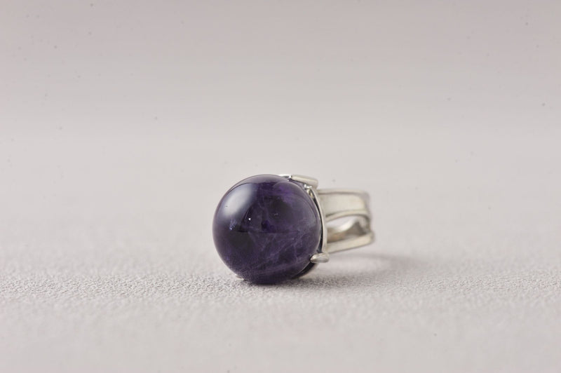 Personal Universe Amethyst Ring
