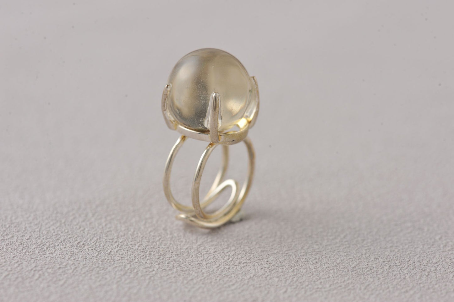 Intuition-Enhancing Phantom Quartz Sphere Ring