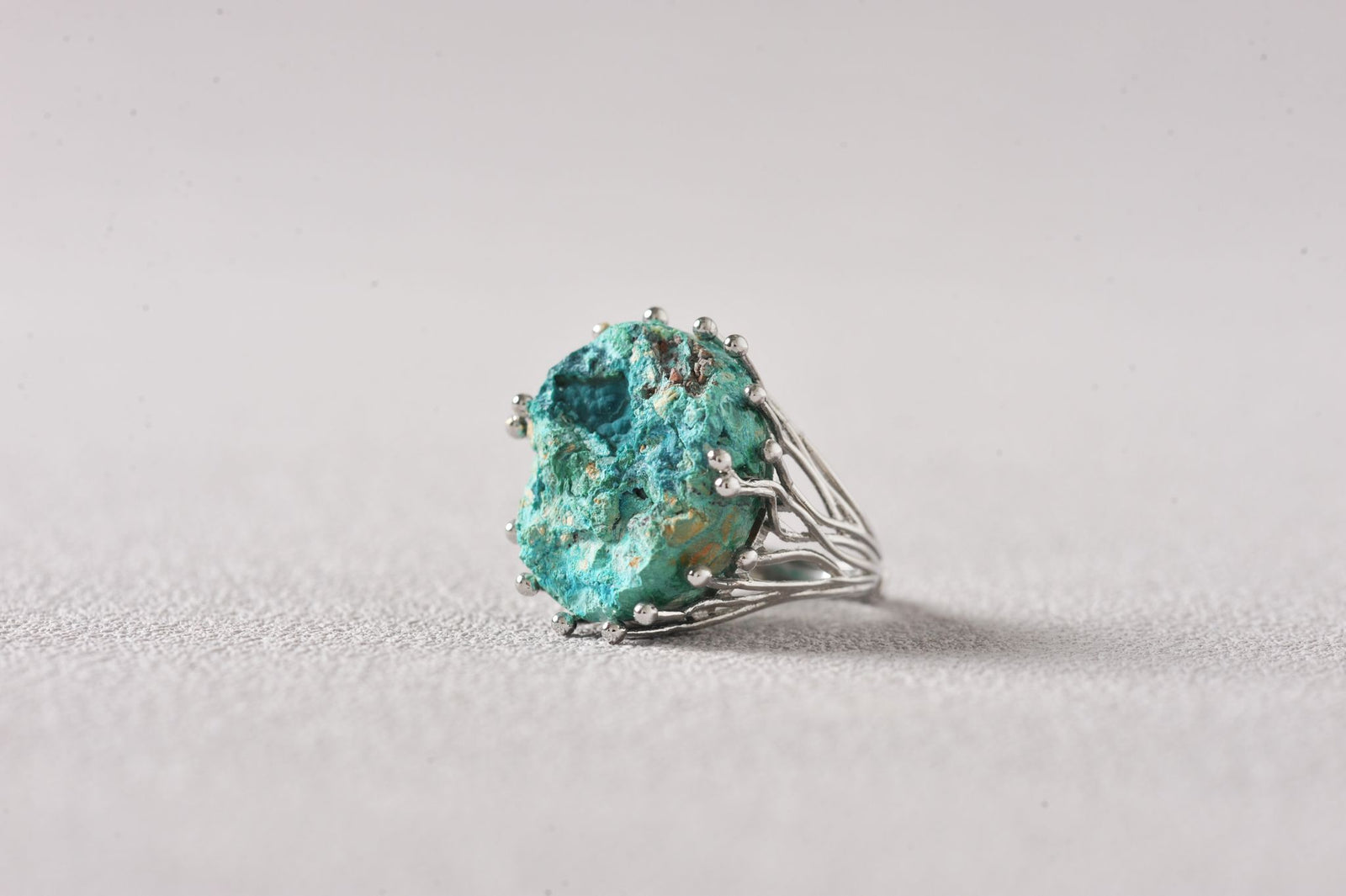 Aura Stabilizer Raw Chrysocolla Ring