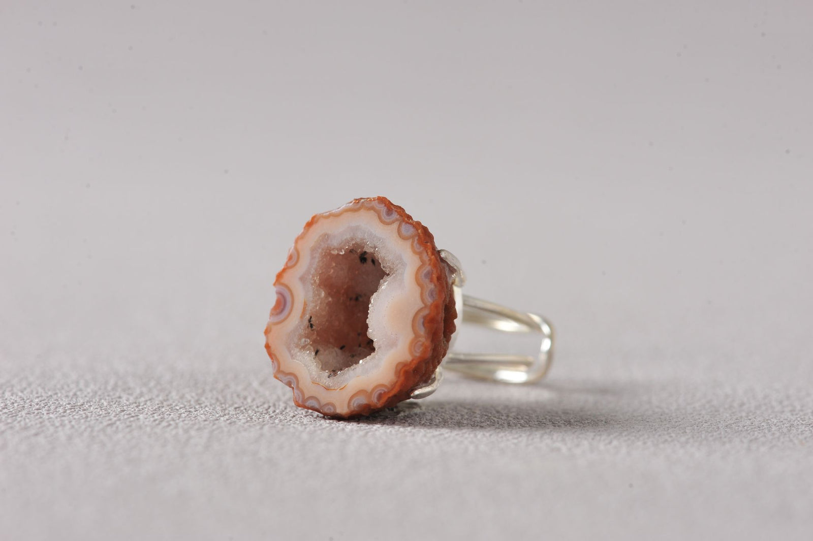 Aura Bloom Laguna Geode Agate Ring