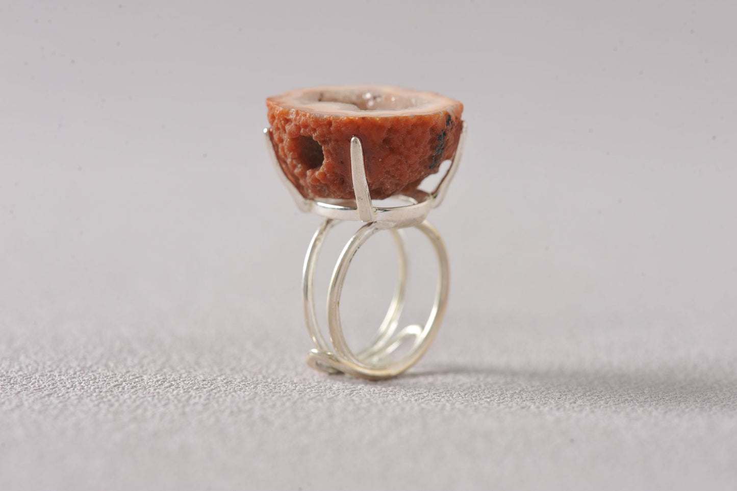 Aura Bloom Laguna Geode Agate Ring
