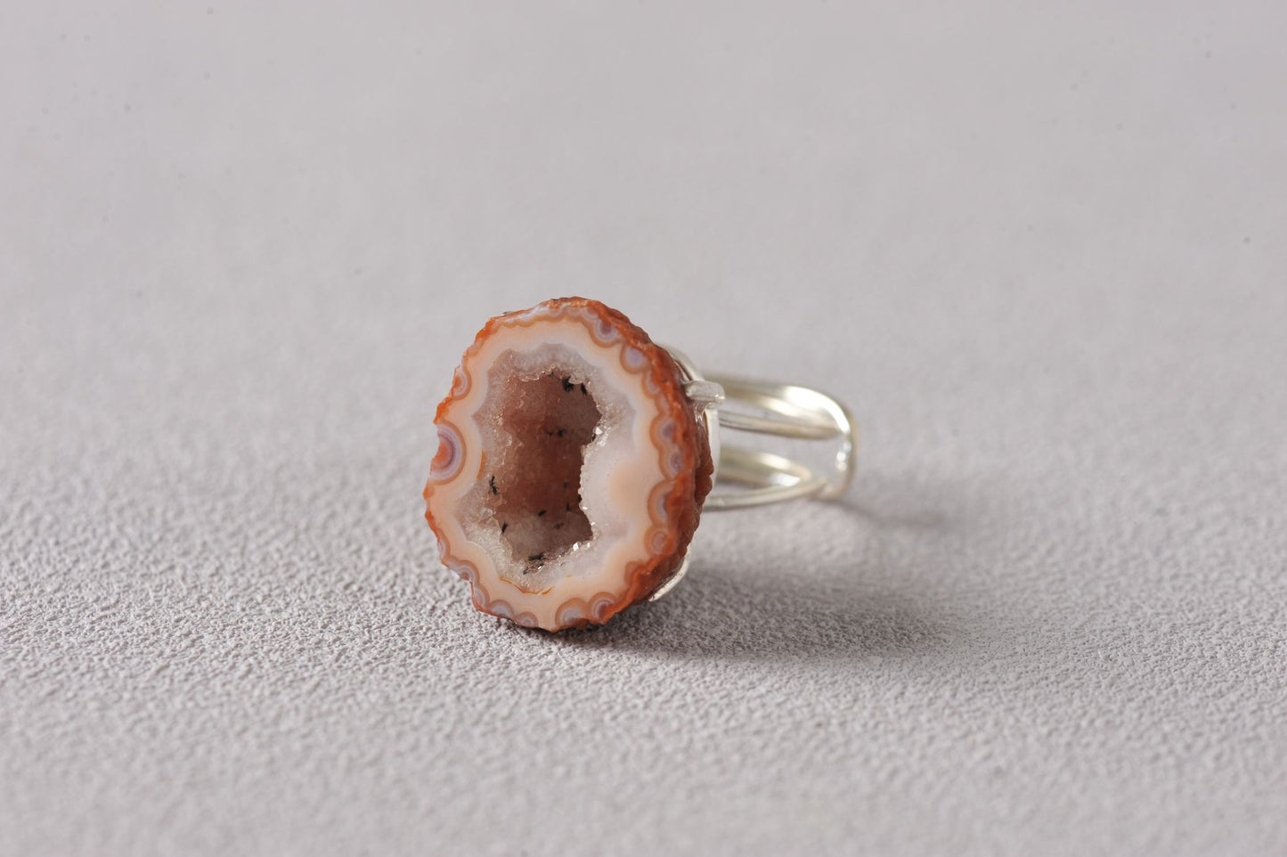 Aura Bloom Laguna Geode Agate Ring