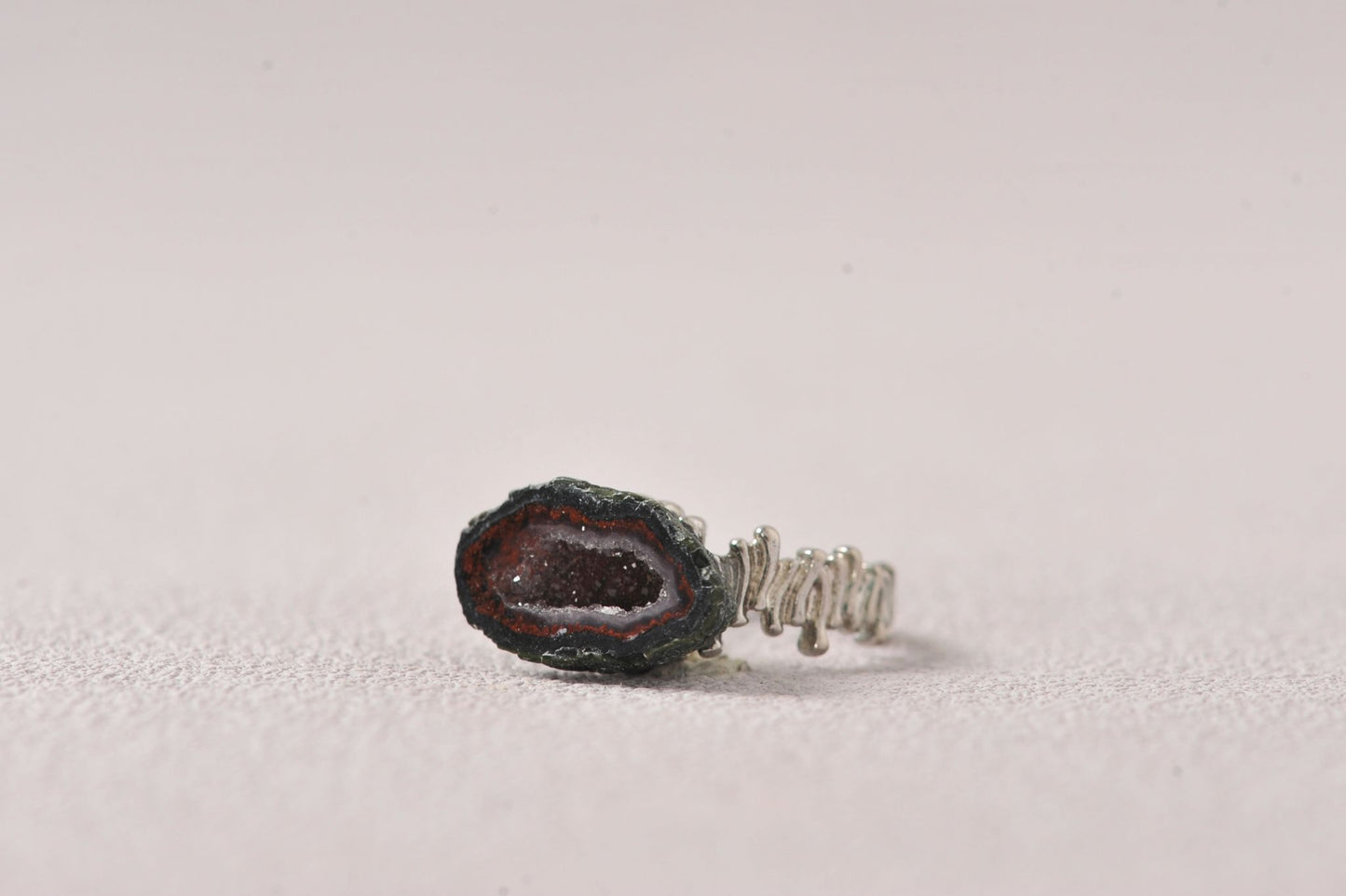 Resonant Universe Geode Ring