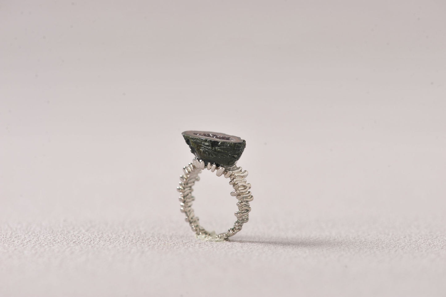 Resonant Universe Geode Ring