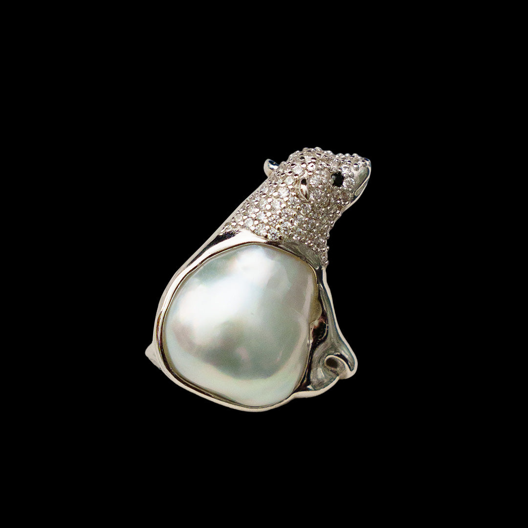 Australian South Sea Baroque Pearls Bear Silver Brooch