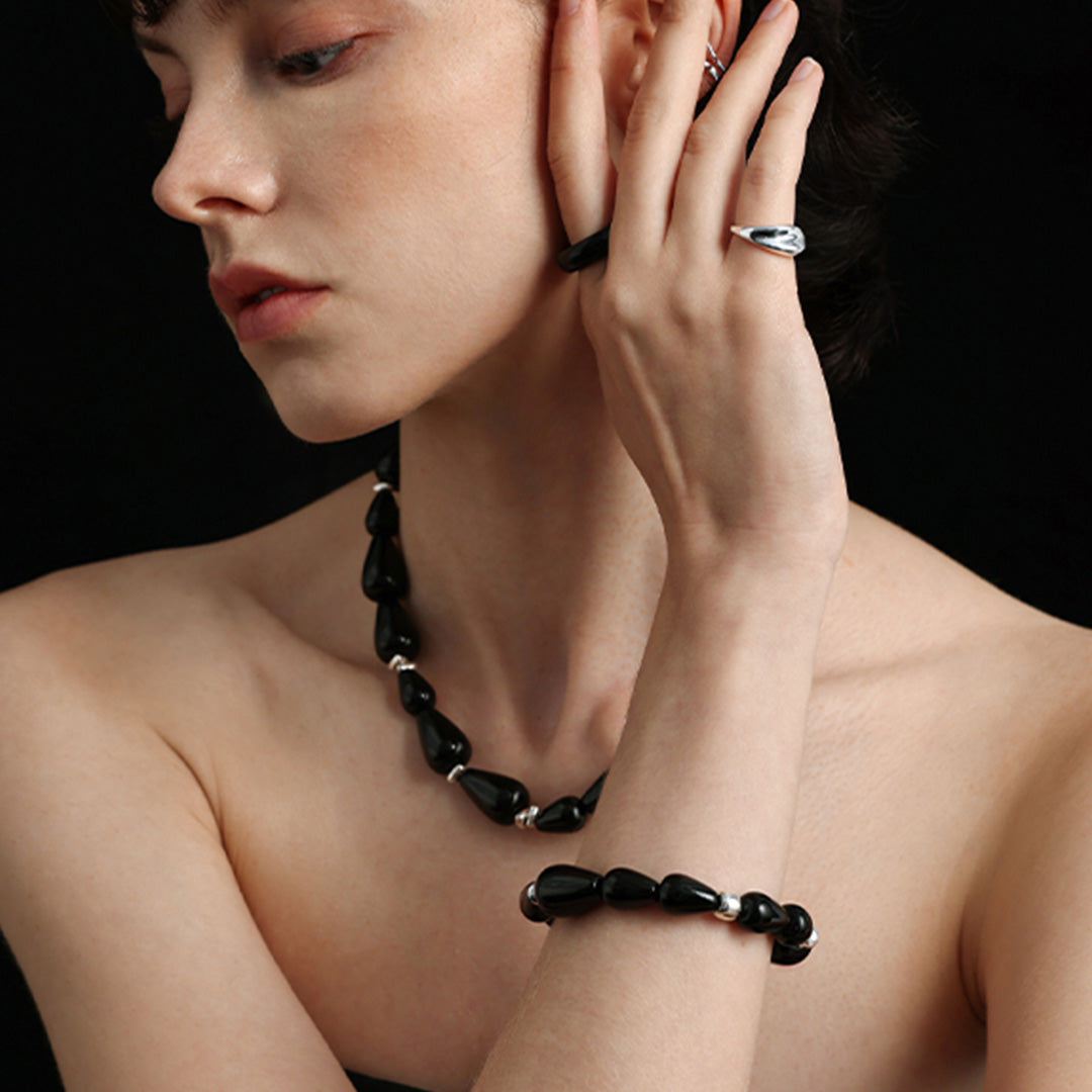 Minimalist Gradient Black Onyx  Bead Choker Jewelry Set