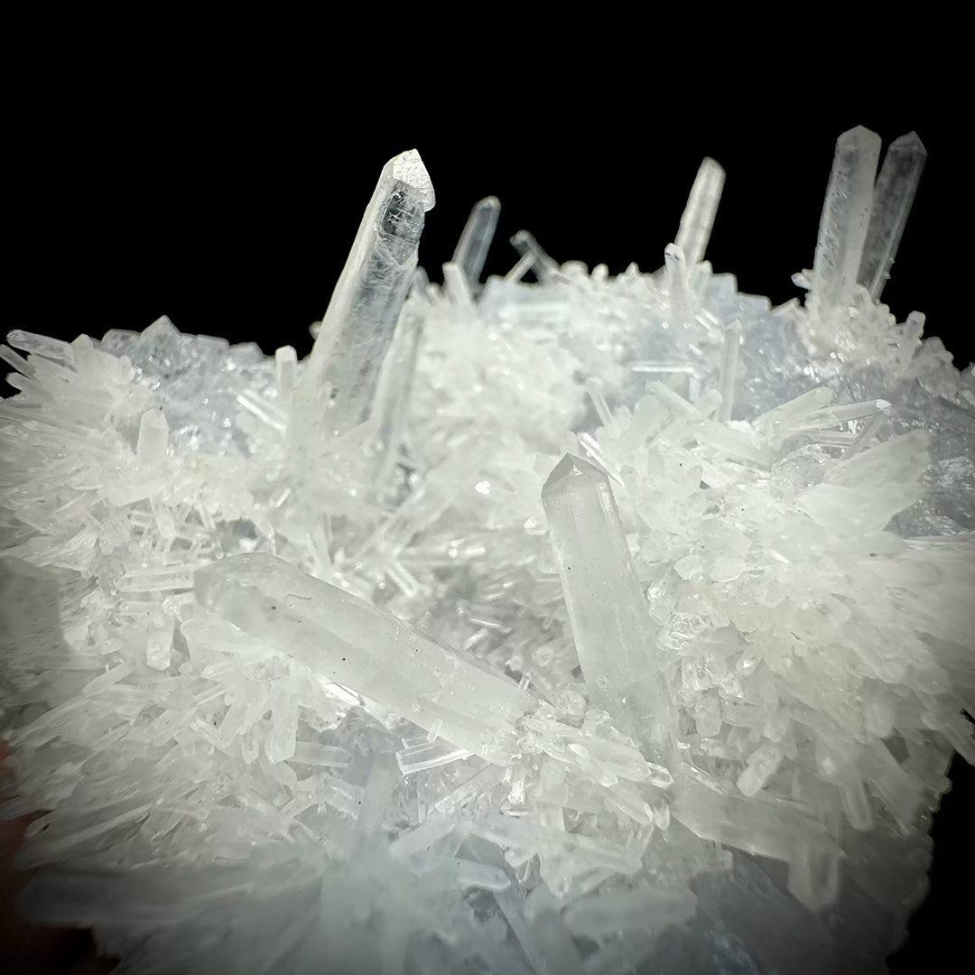 272g Clear Light Blue Quartz Healing Cluster