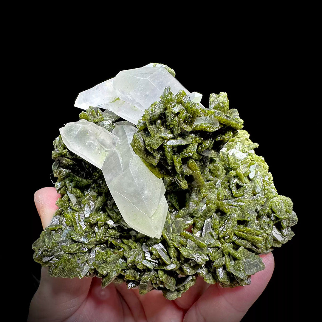 174g Clear Quartz on Green Epidote Matrix