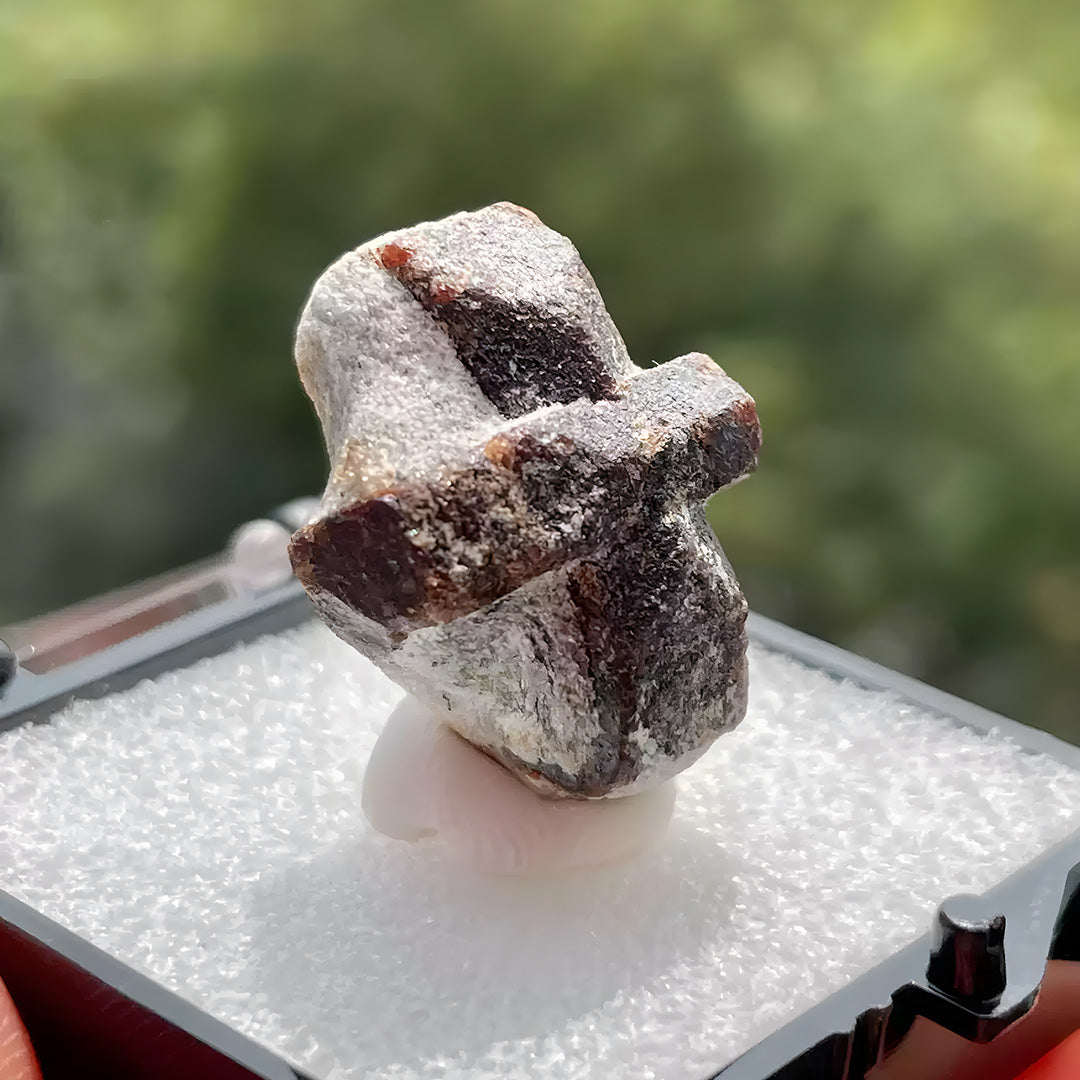 5.8g  Heaven's Cross Staurolite Natural Specimen