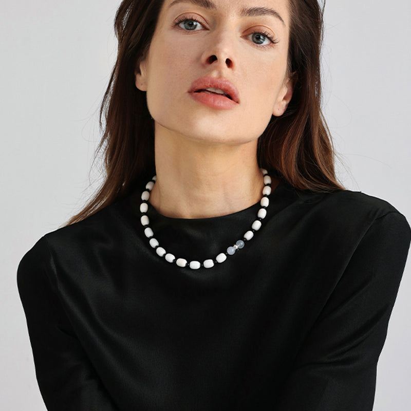 Minimalist Black White Agate Choker