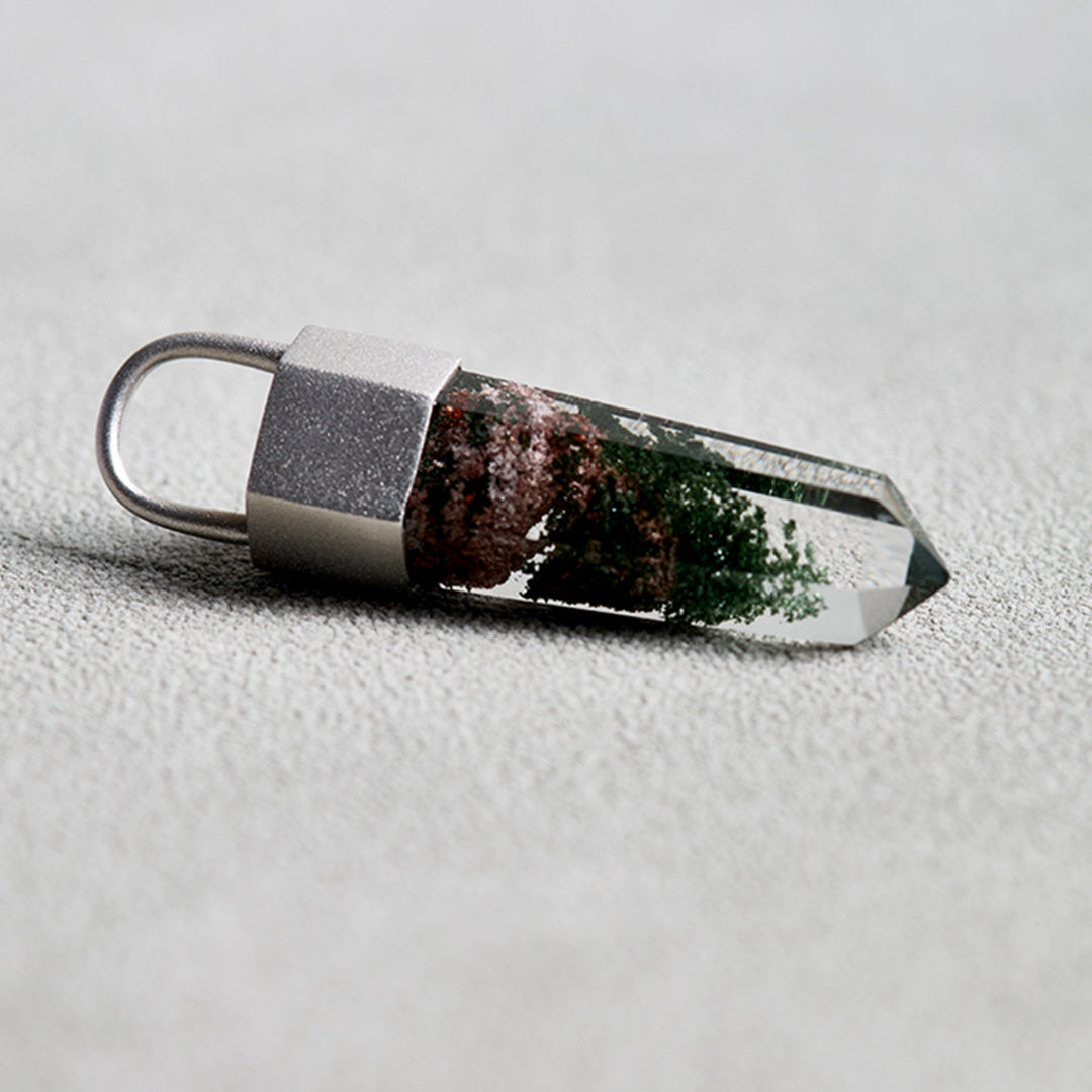 Connection to Nature Green Phantom Quartz Point Necklace