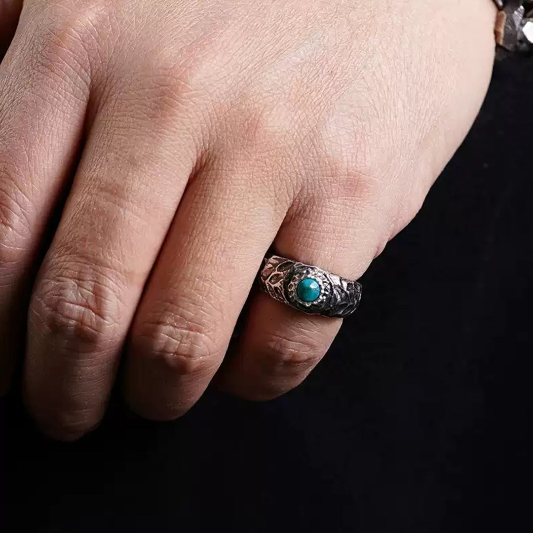 Guardian Shield Exquisite Turquoise Silver Ring