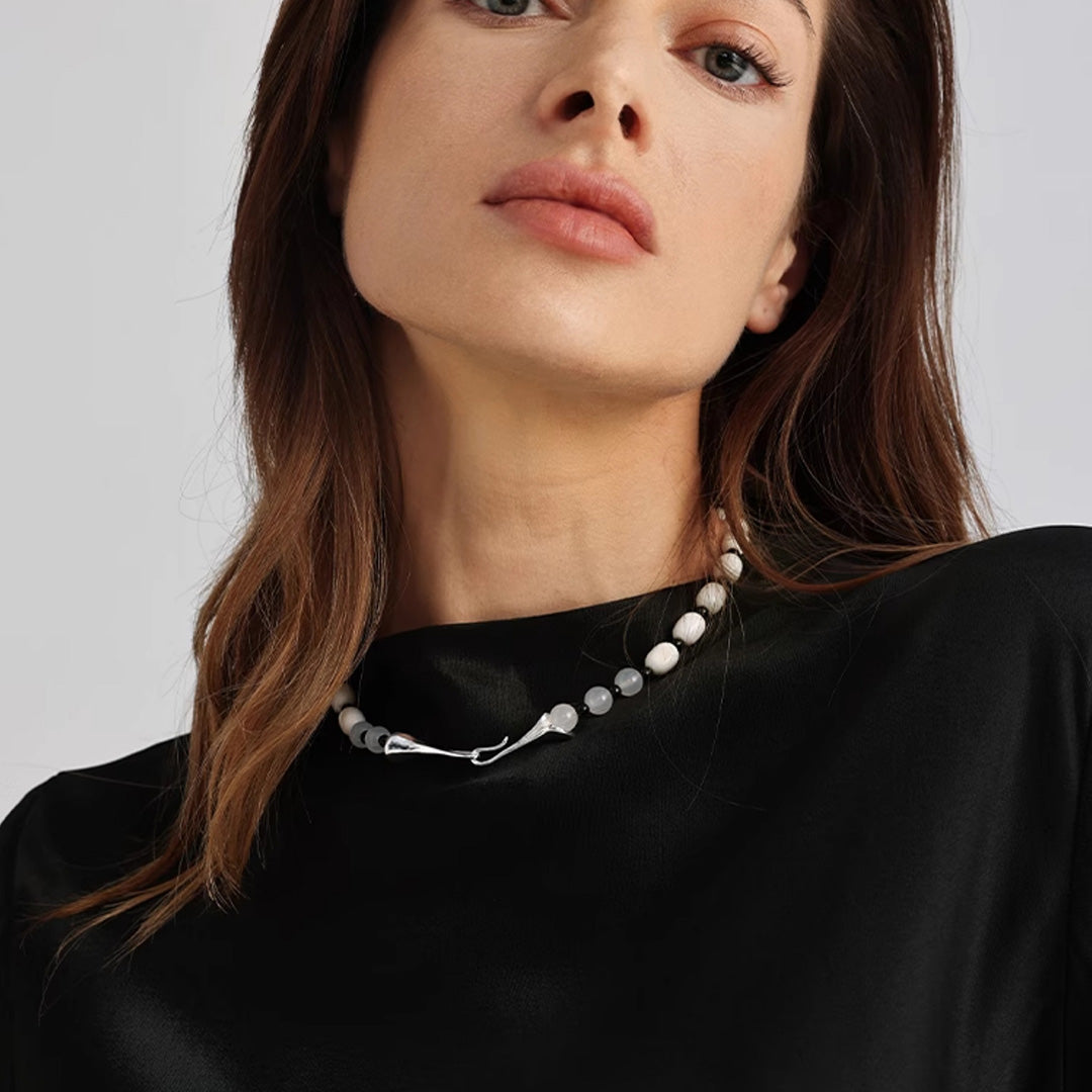 Minimalist Black White Agate Choker