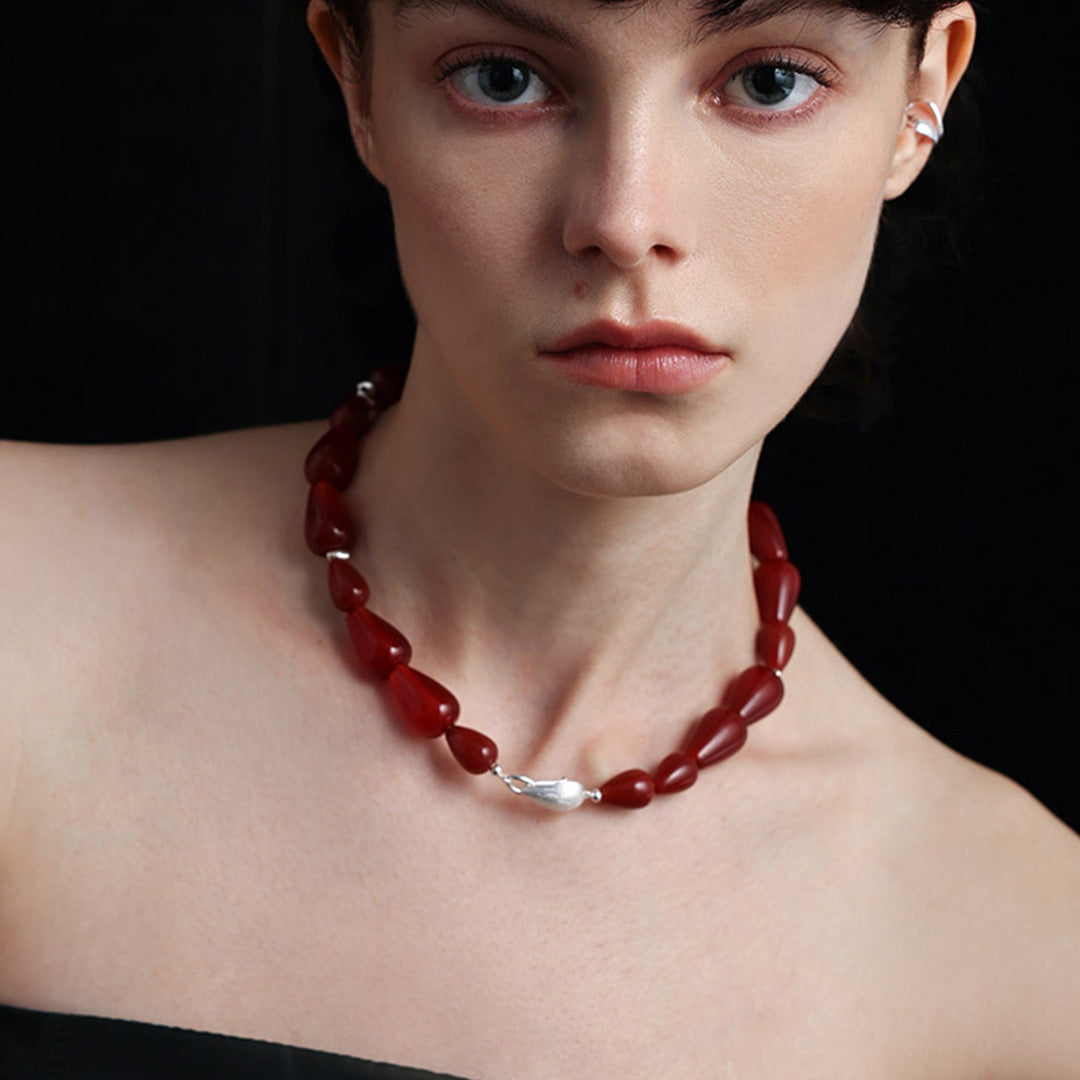 Minimalist Gradient Red Onyx  Bead Choker Jewelry Set