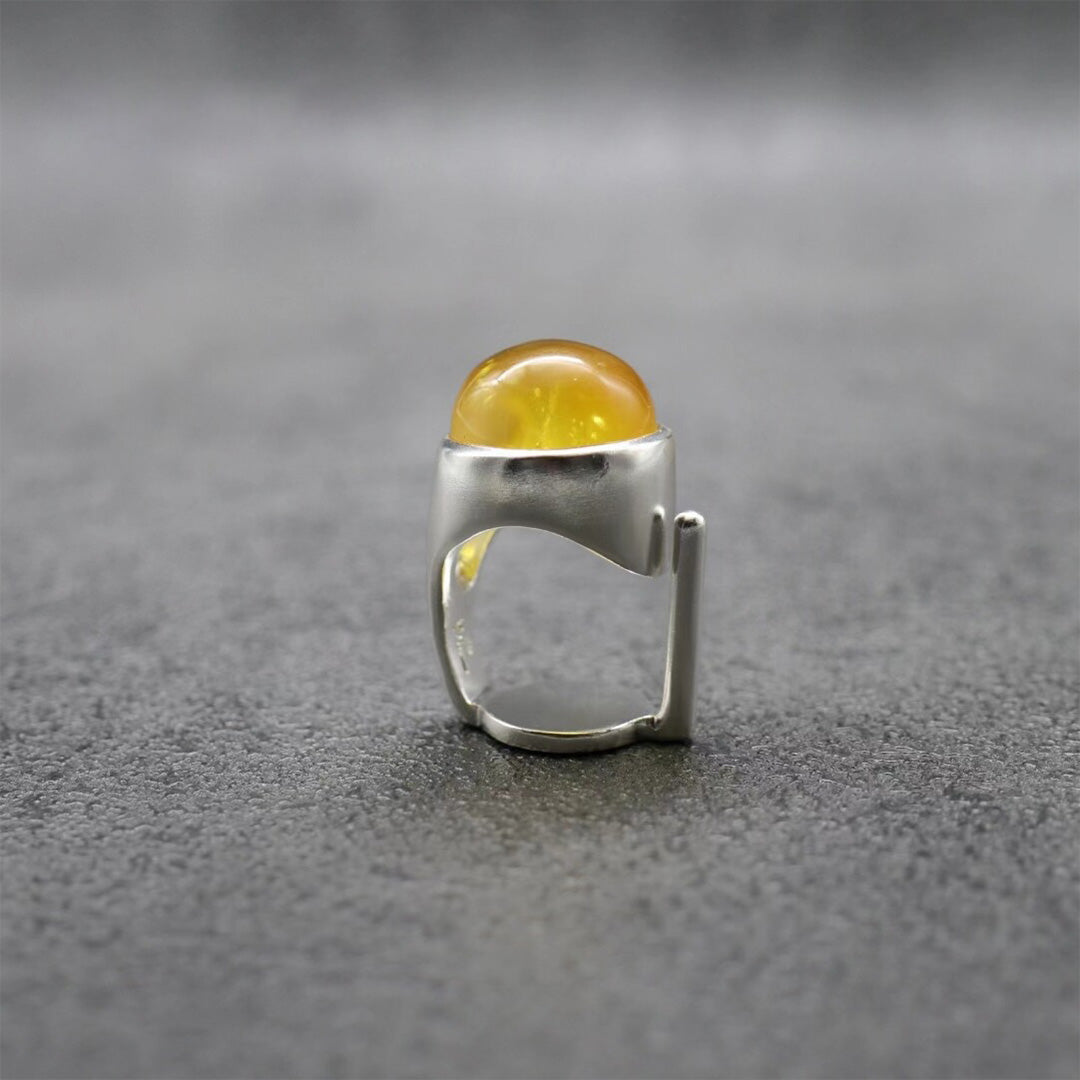 Wealth Sync Round Amber Pillar Ring